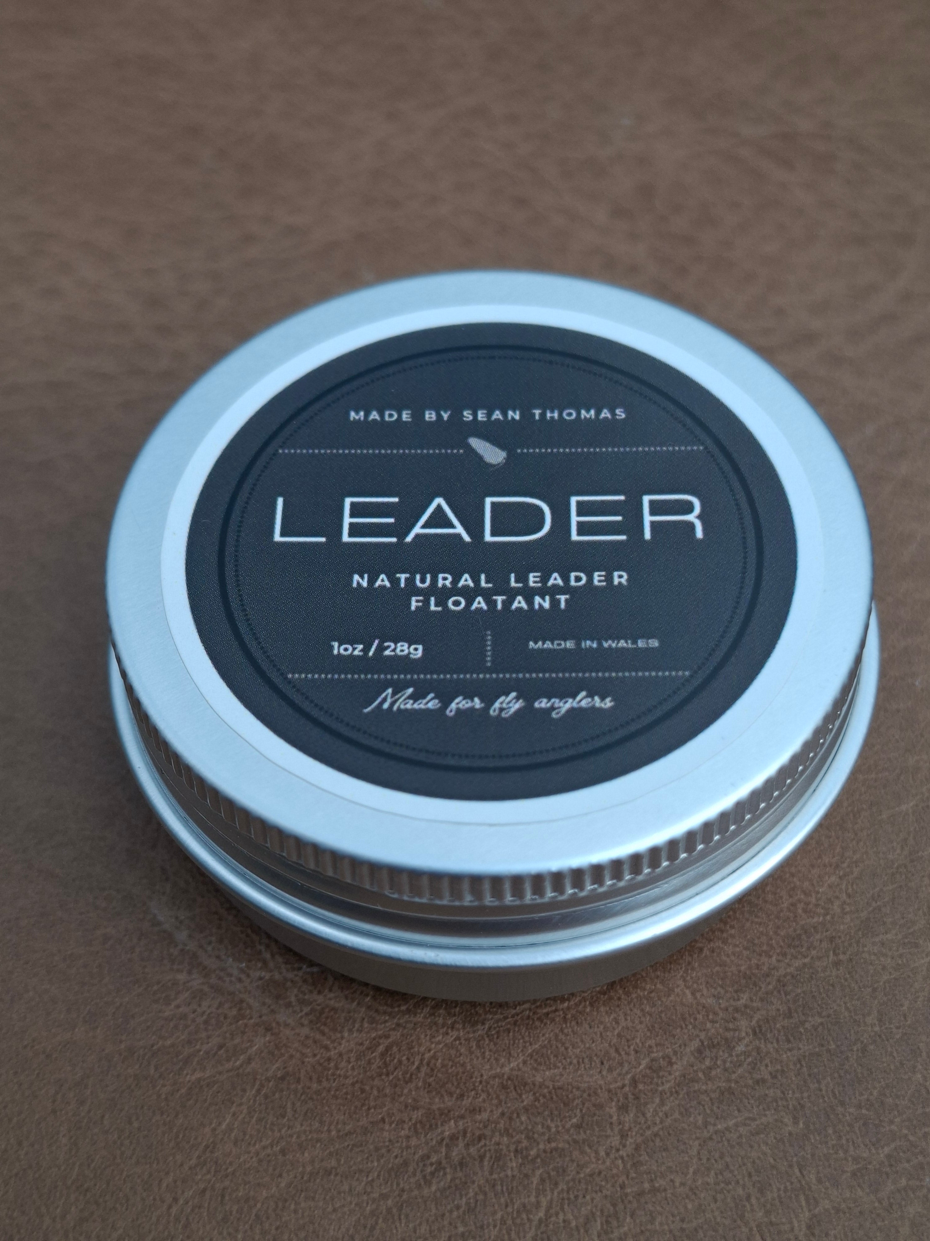 LEADER FLOATANT