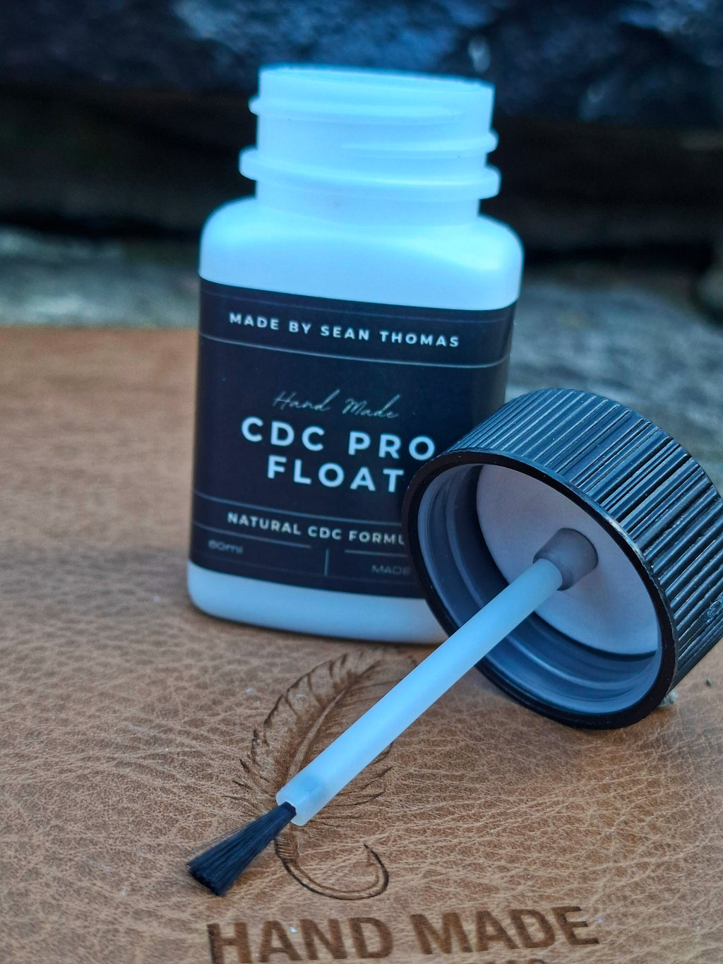CDC PRO FLOAT powder dessicant.