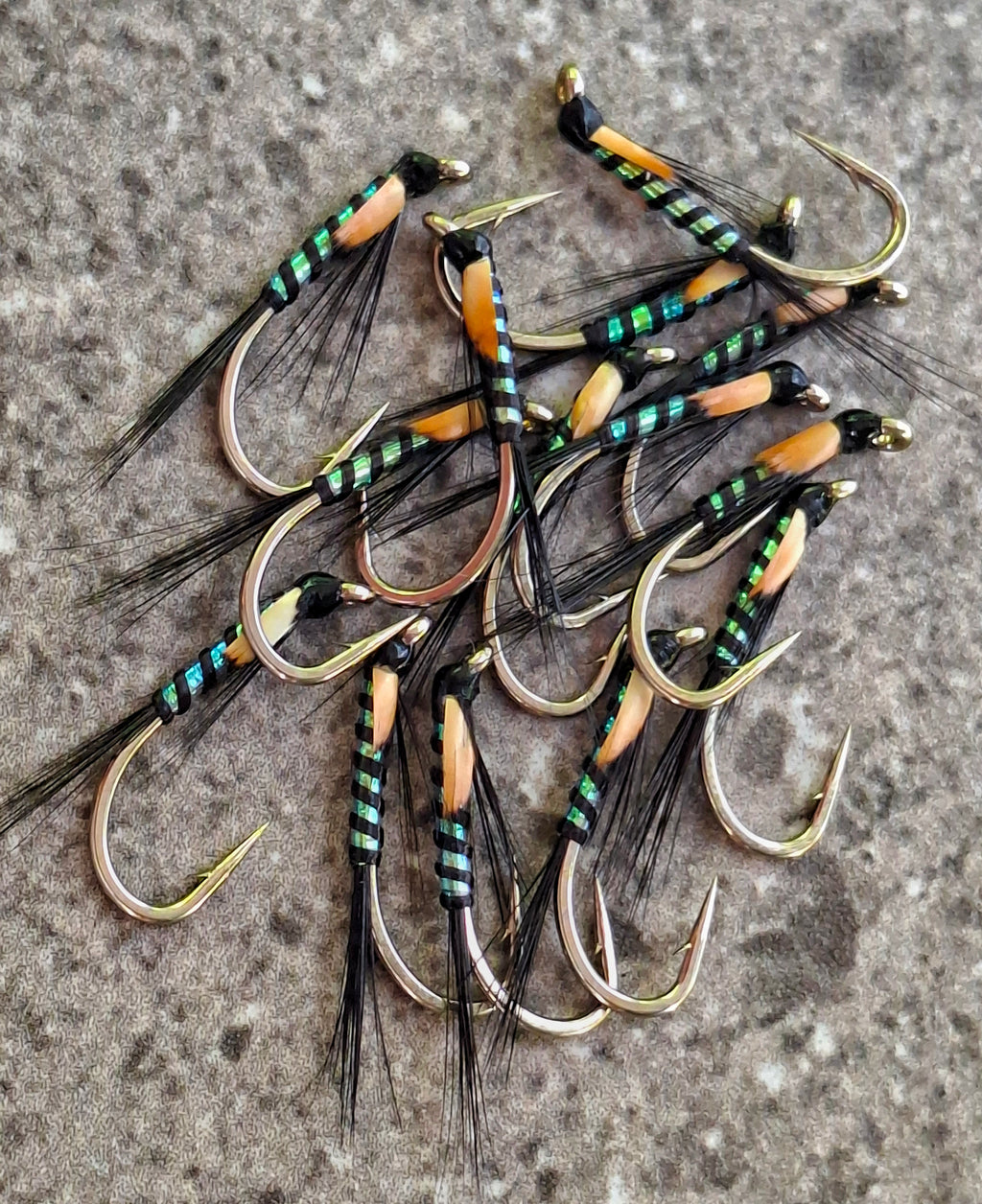 32 x STILLWATER TROUT FLY SET