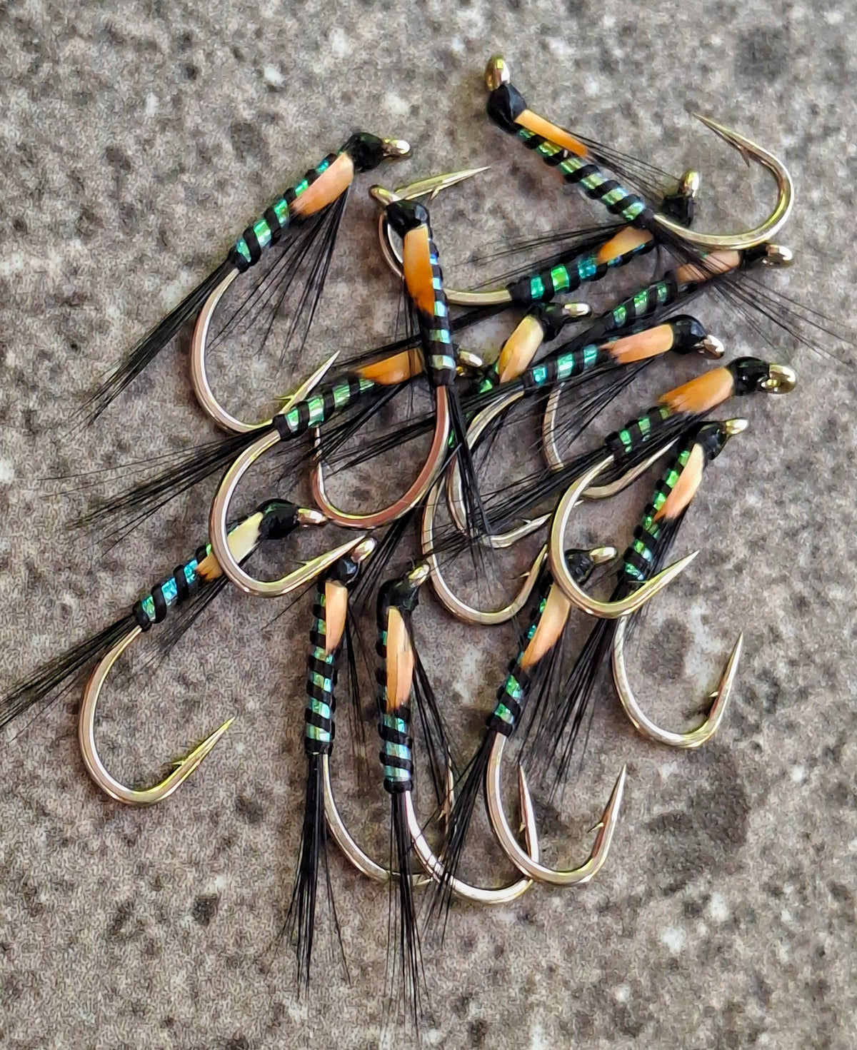 32 x STILLWATER TROUT FLY SET