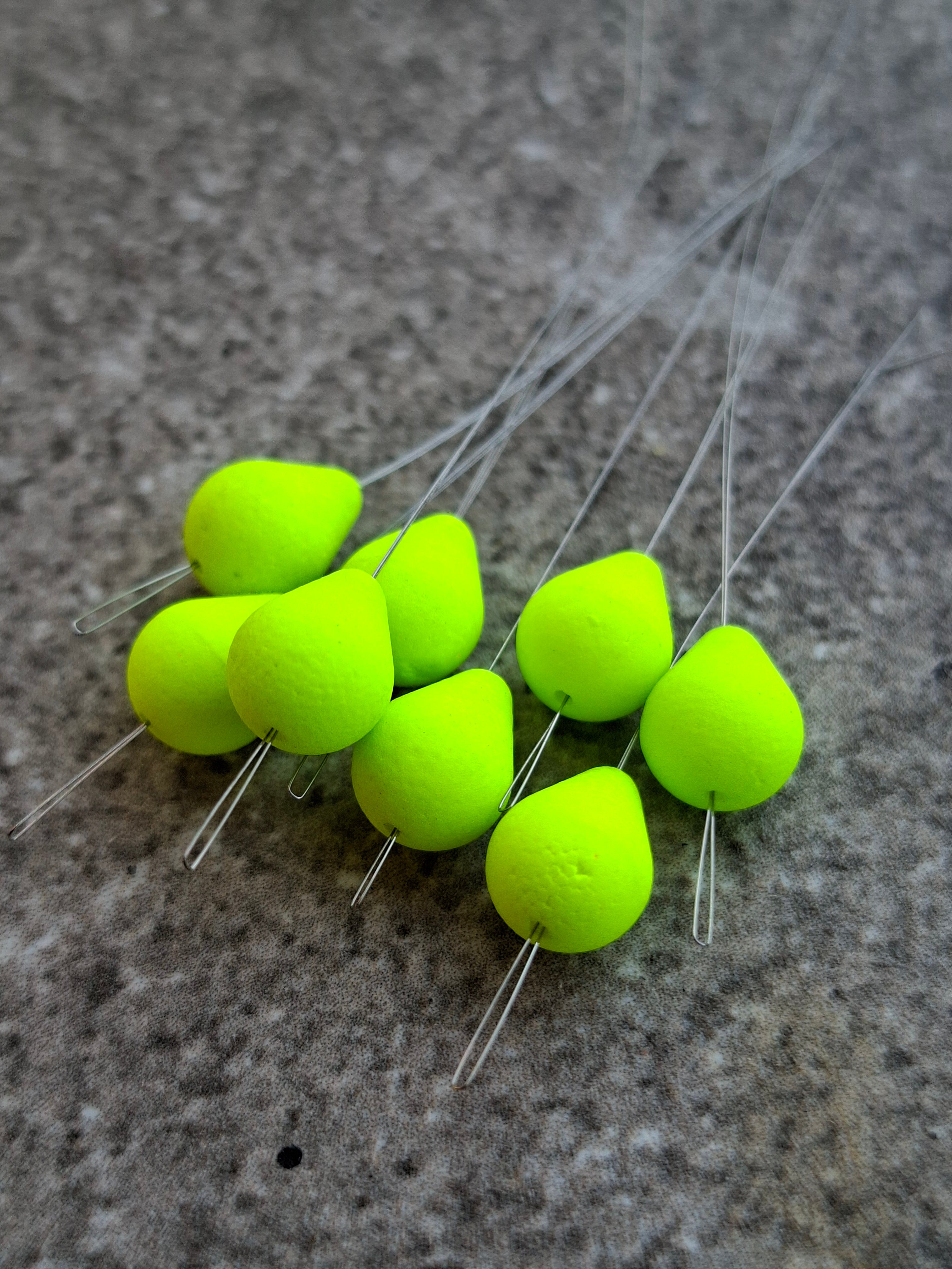 HI VIS INDICATOR SCUD BUNGS (8pcs) MEDIUM