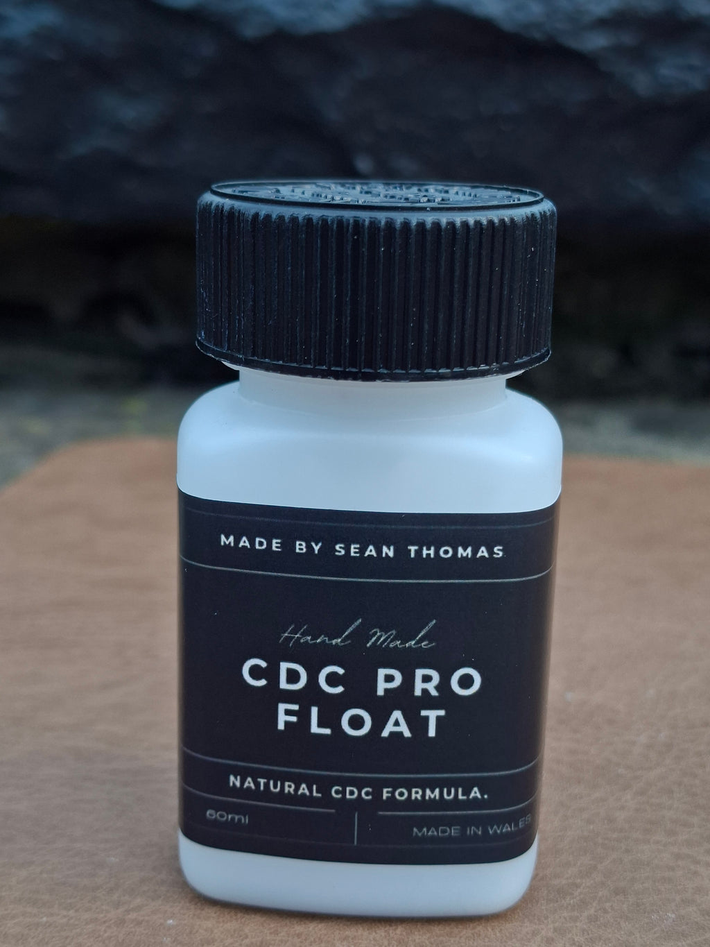 CDC PRO FLOAT powder dessicant.