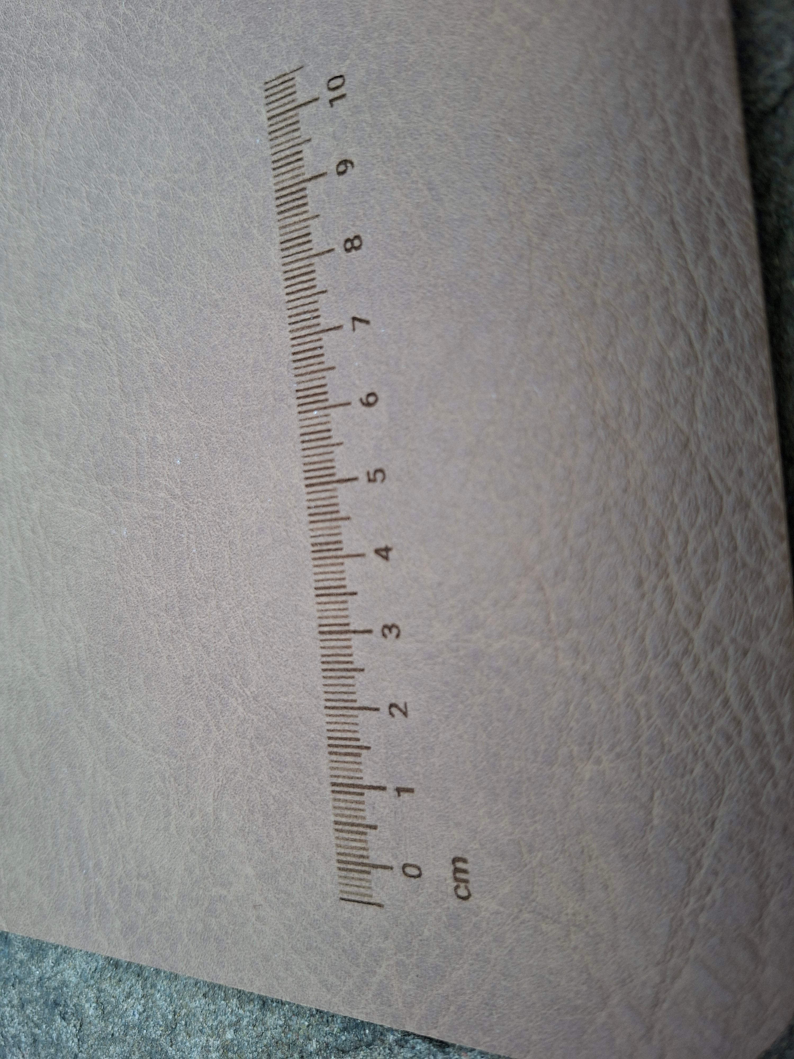 Faux Leather Tying mat (Gammarus)